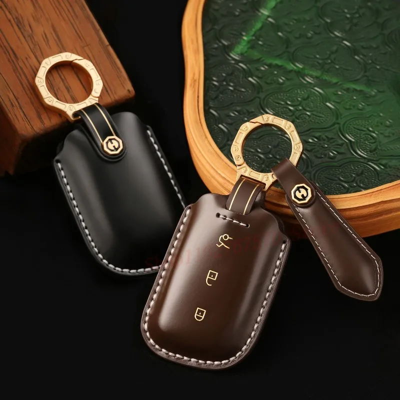 High-End Personality Genuine Leather Key Case Cover Protective Shell Bag Keychain For LYNK & CO 900 2025 Car Accessories
