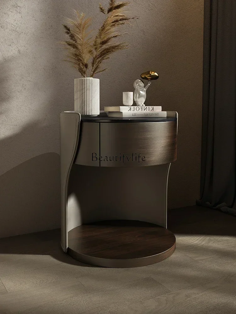 

01 Hotel dedicated wabi-sabi high-end designer creative minimalist bedside table
