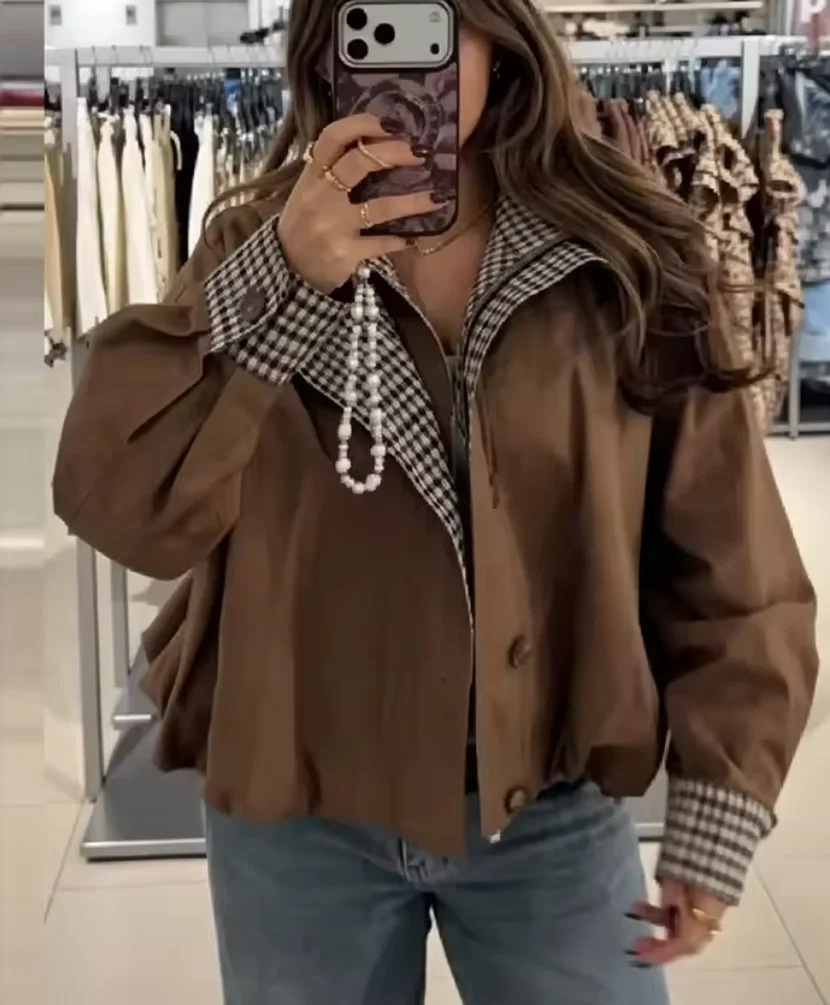 Women's Short Patchwork Plaid Lapel Jacket, Loose Fit with Dropped Shoulders, Puff Sleeves, Single-Breasted Casual Jacket, Versatile Top for Everyday Wear, 2026 Autumn New Style