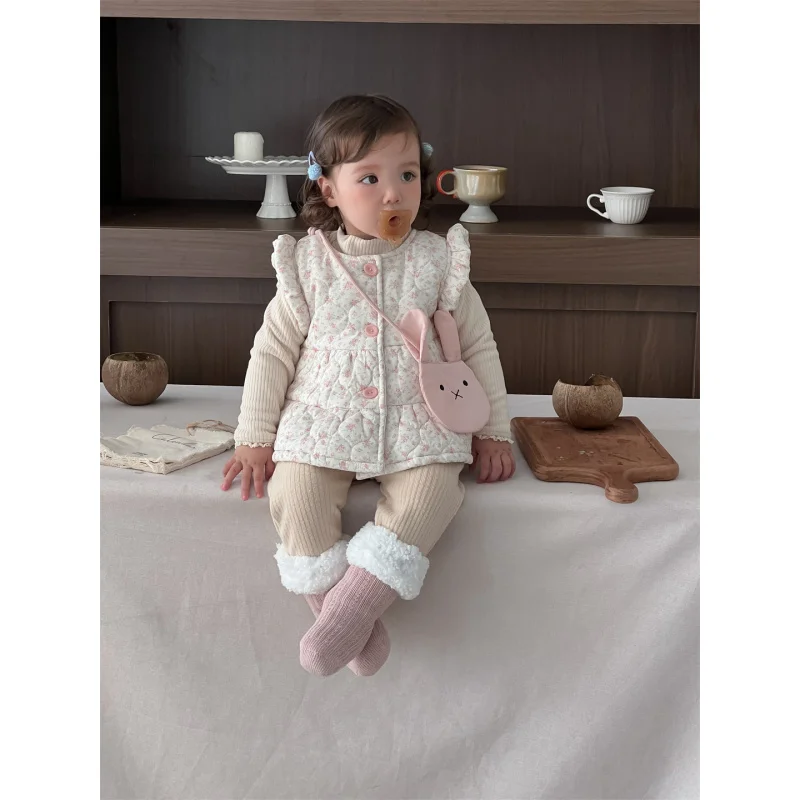 

Children's Winter Vest Set Kids' Clothing Baby Girl Autumn Winter Outfit Cute Style Fleece-Lined Set for Girls Outdoor Wear