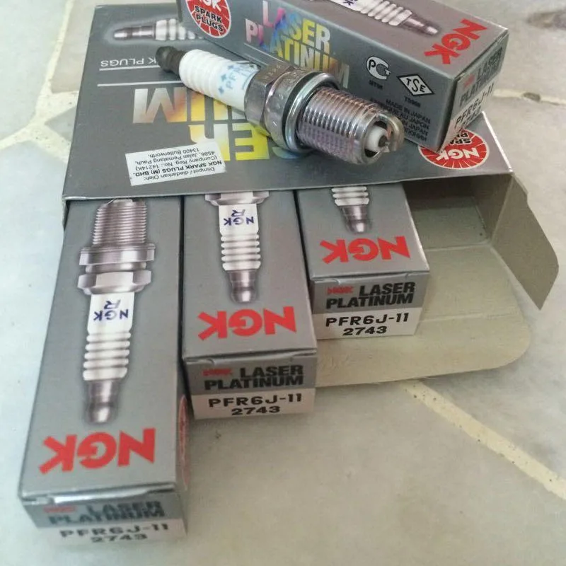 

PFR6J-11 NGK Platinum Spark Plug 2743 для MITSUBISHI PAJERO LANCER OUTLANDER HONDA JAZZ CITY HRV MOBILIO LEXUS ES GS IS LS RX SC