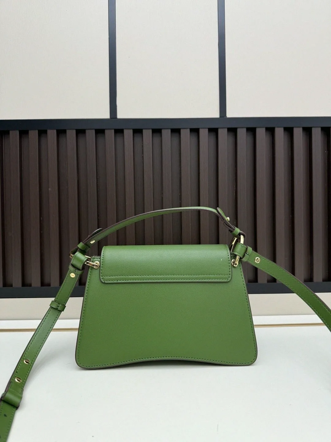 Ladies Side Tote Four Season All Fit Multi Purpose Daily Bag Ultra Soft Smooth Eco Leather Women Carry Satchel Crossbody Daily Pouch Everyday Essential All-Occasion Wear Seasonless Style Holiday Outdoor Daily Storage Organizer