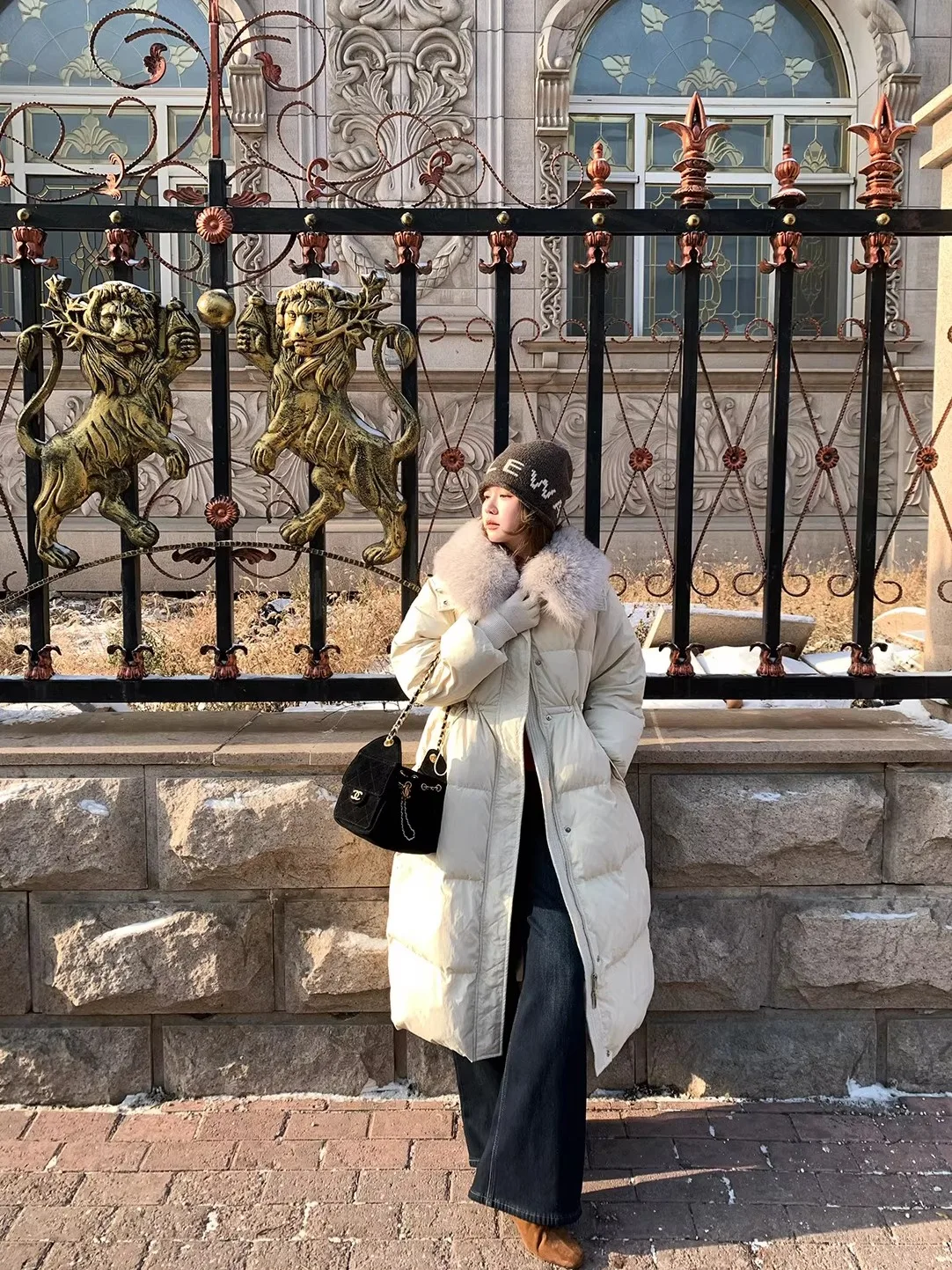 

Женская зимняя куртка-пуховик Chen Wenwen North Island Snow Mountain с длинным меховым воротником, 90% белый пух, очень теплая