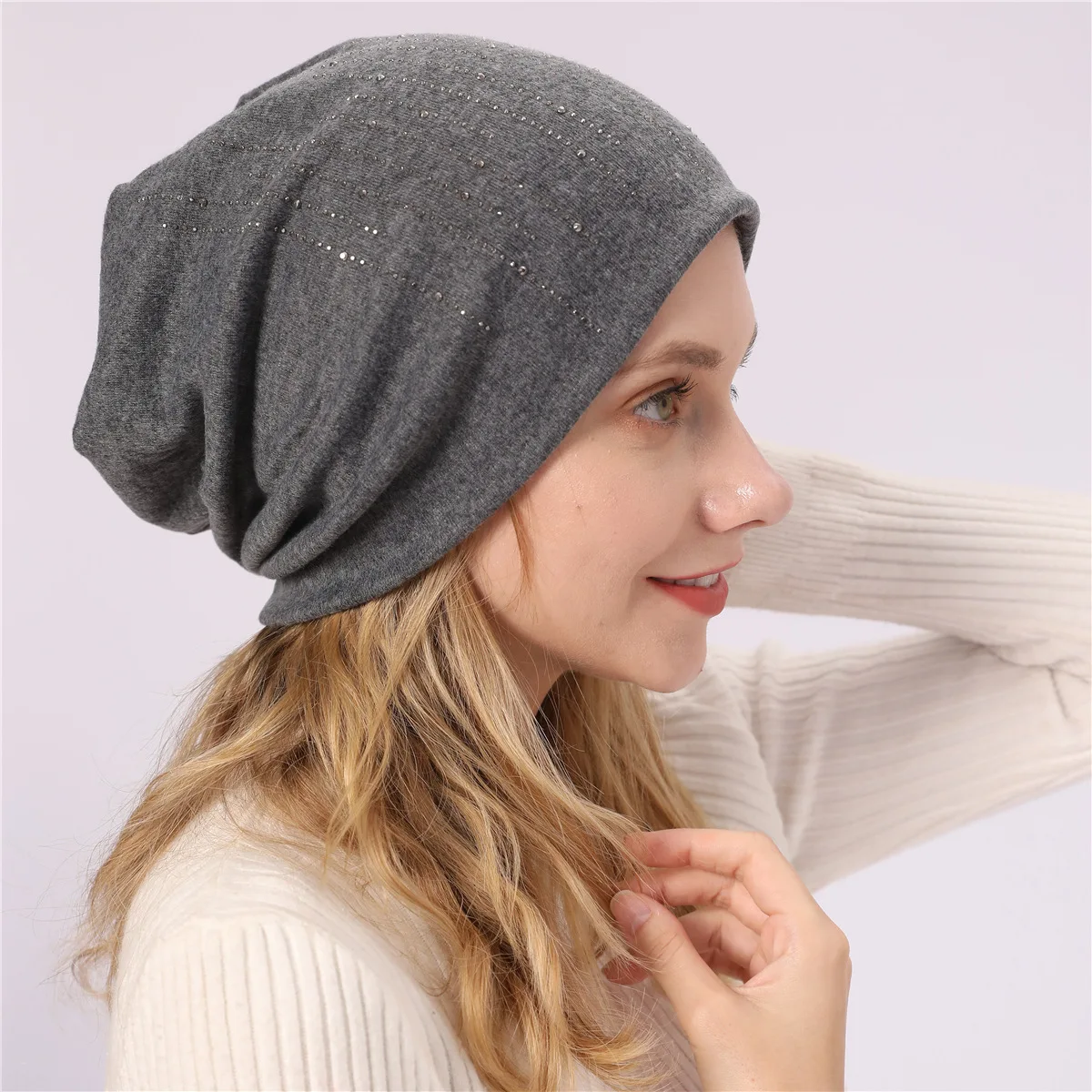 Women's New Double-Layer Cotton Bead Pullover Hat, European and American Autumn and Winter Fashion Versatile Warm Confinement Ha