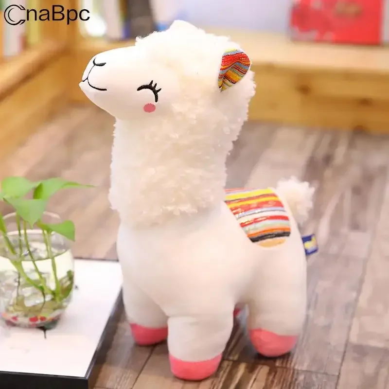 Sorriso Kawaii Alpaca Cordeiro Pelúcia Animais Brinquedo, Boneca Recheada Bonito, Almofadas Domésticas, Decoração para Casa, Brinquedos Infantis, Presentes de Aniversário