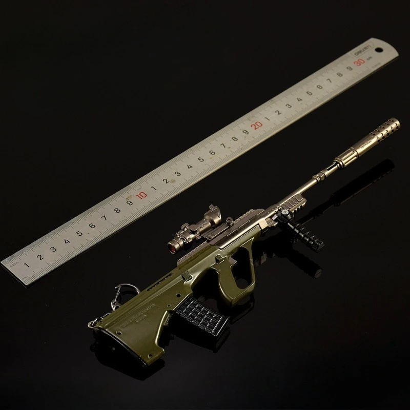 Delta Force Assault Rifles AUG Keychain Models Game Peripherals Assembled Toy Guns Outdoor Pendants Crafts Ornaments Boys Gifts