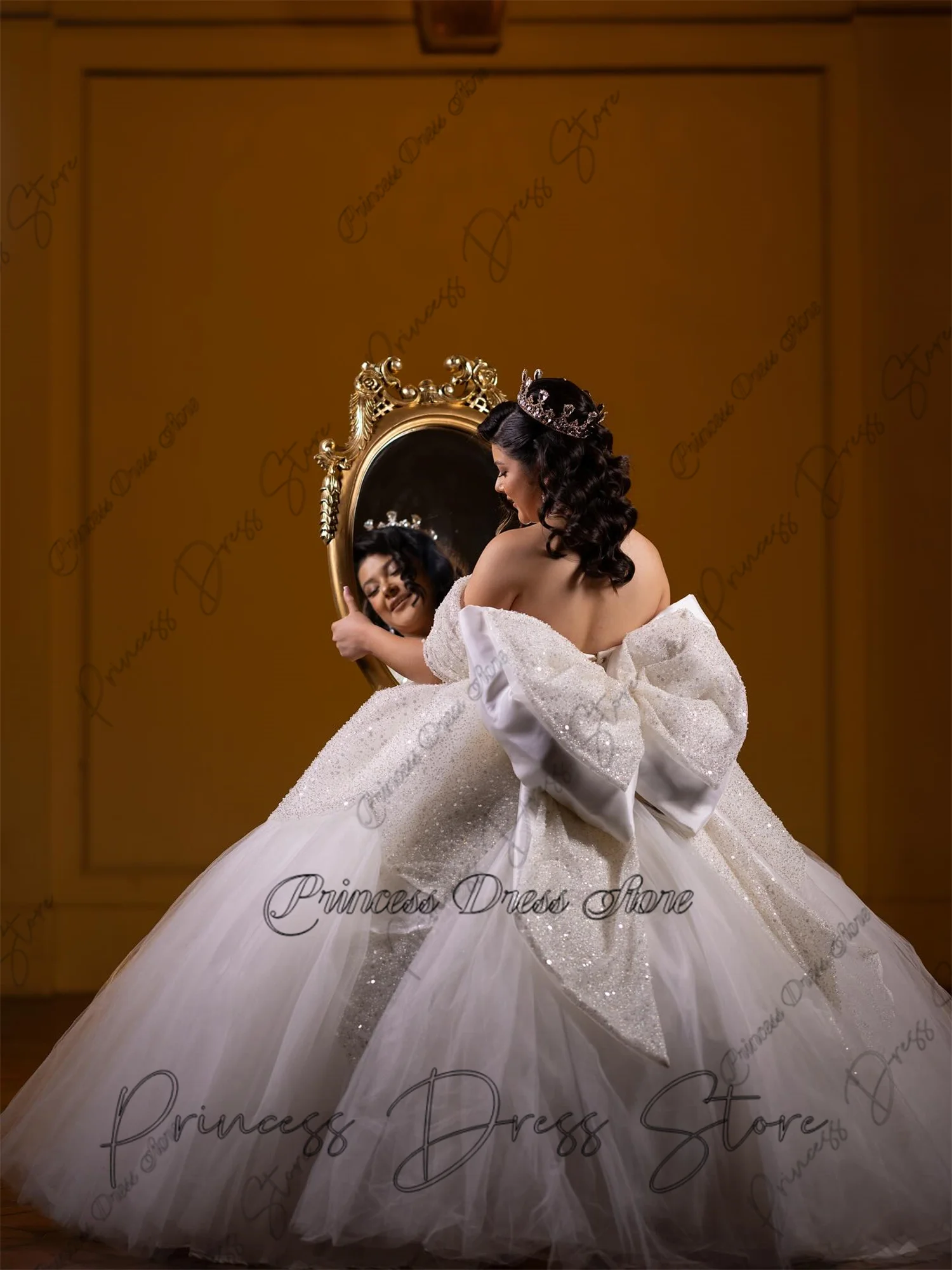 فساتين Quinceanera للأميرة اللامعة الحلوة 16 لحفلات أعياد الميلاد مزينة بشدة على شكل كرة فيستدو دي 15 أنوس مخصصة