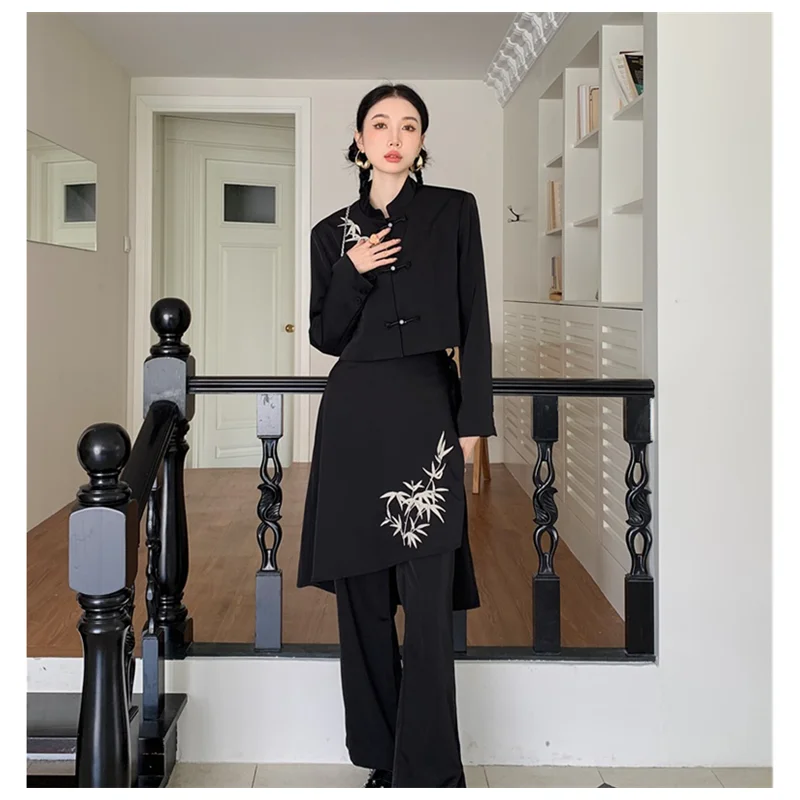 

2023 Spring Womens Long Sleeve New Chinese Style Unique Chic Design Women's Suit Jacket French Slim Pants Skirt Two-piece Set