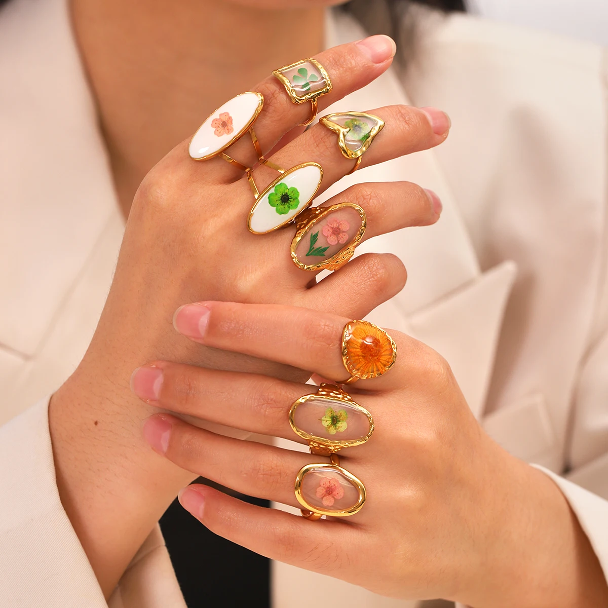 

Huangchao Summer Flower Open Ring for Women, Stainless Steel Plated 18K Gold Adjustable Love Rings Fashion Jewelry Accessories