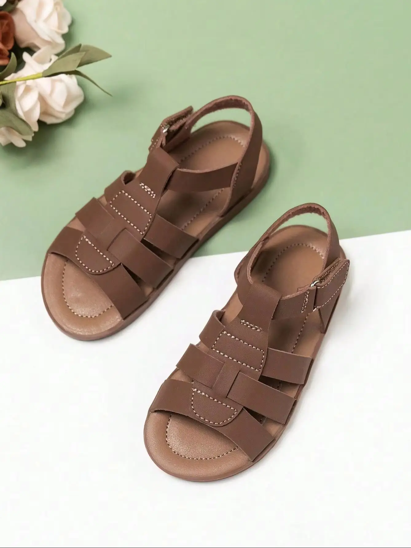 Kids Breathable Non-slip Sandals, Comfortable & Stylish Roman Flat Sandals. Suitable for Indoor, Outdoor, Daily Wear and Vacatio