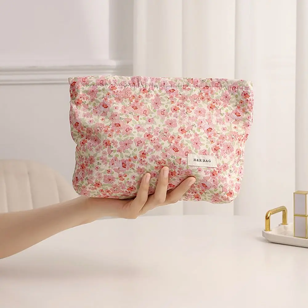 High Quality Large Capacity Makeup Bag Travel Organizer Portable Toiletry Bag Washbag