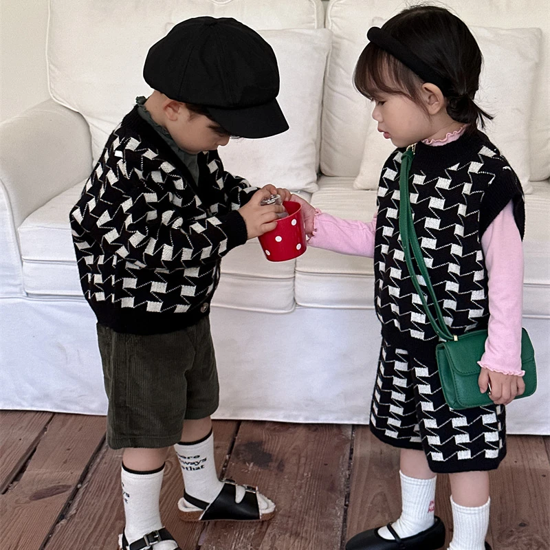 

Vest pants cardigan Spring Autumn new boy girl sweater coat wool leisure comfortable active