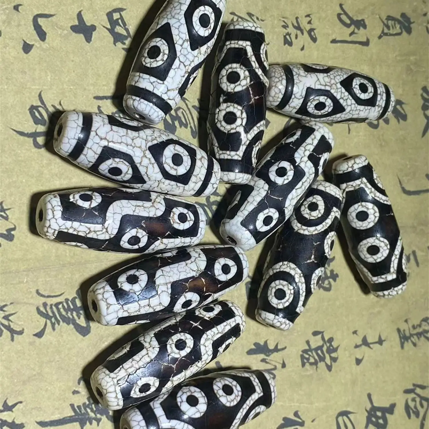 1pcs/lot Advanced Taiwan craft agate dzi amulet A rare totem one and only Collectible Loose beads Bracelet necklace Accessories