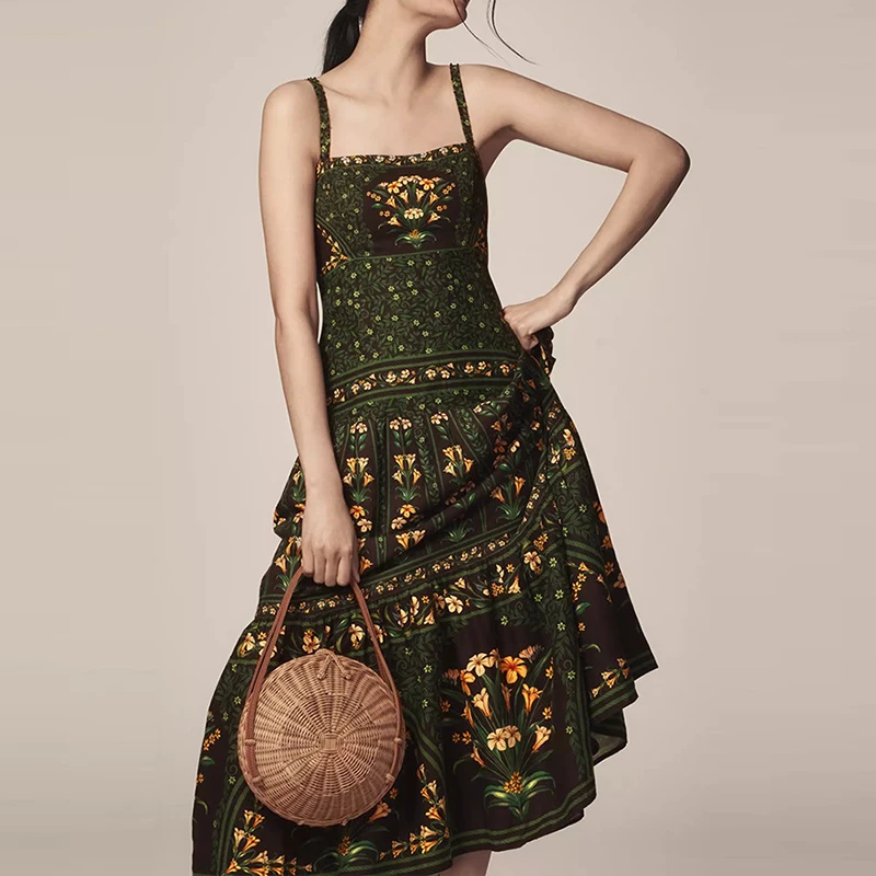 Długa sukienka damska w kwiaty na wiosnę i lato, seksowna sukienka na ramiączkach z dekoltem typu hiszpanka i odkrytymi plecami, nowa luźna sukienka boho bez rękawów.