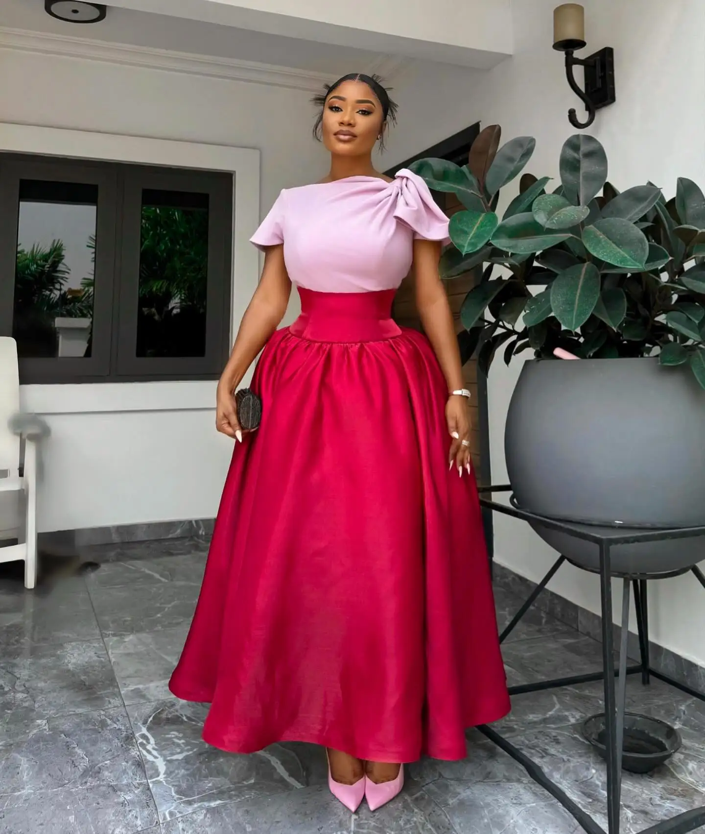 Abiti da ballo africani in raso extra gonfio Abito da festa lungo formale in taffettà drappeggiato alla moda Nuovi abiti da celebrità in raso di vendita calda