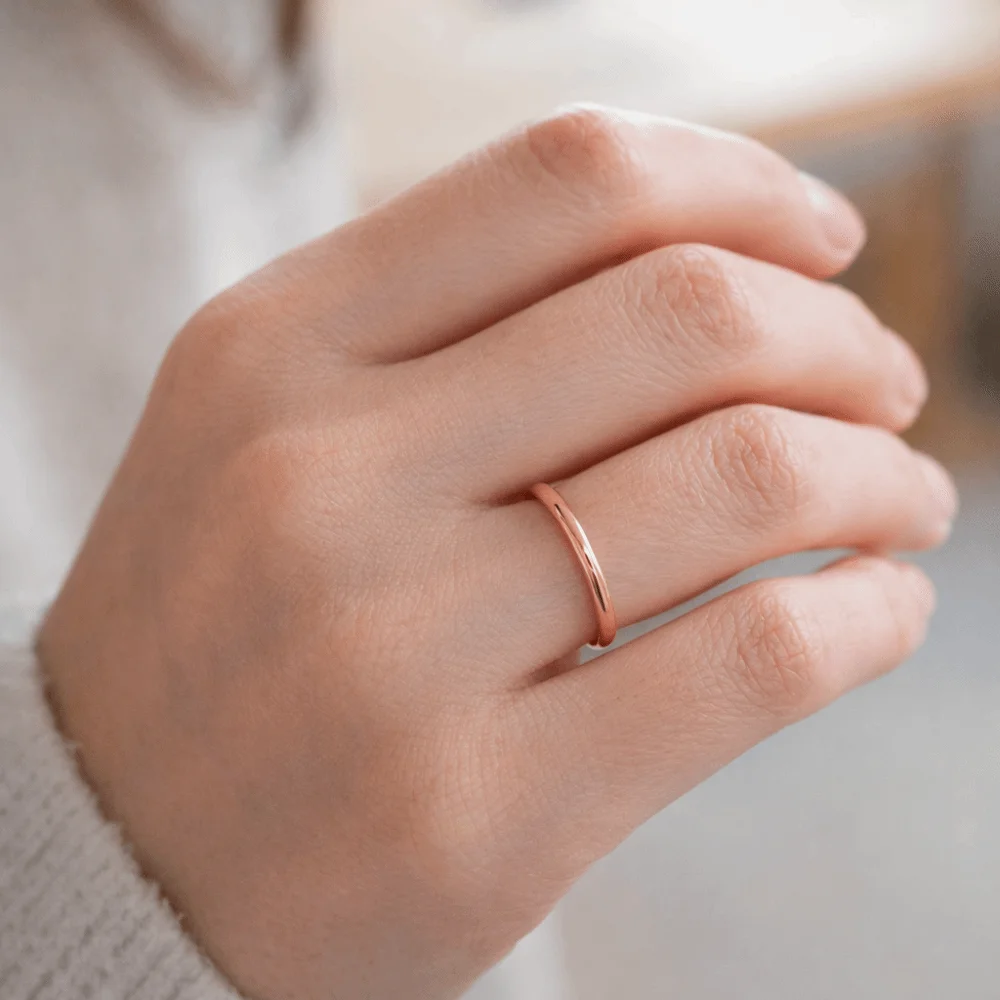Simple Durable Stackable Plain Band Rings Twist Design Minimalist Style Thin Rings 2MM Smooth Titanium Steel Rings Party Jewelry
