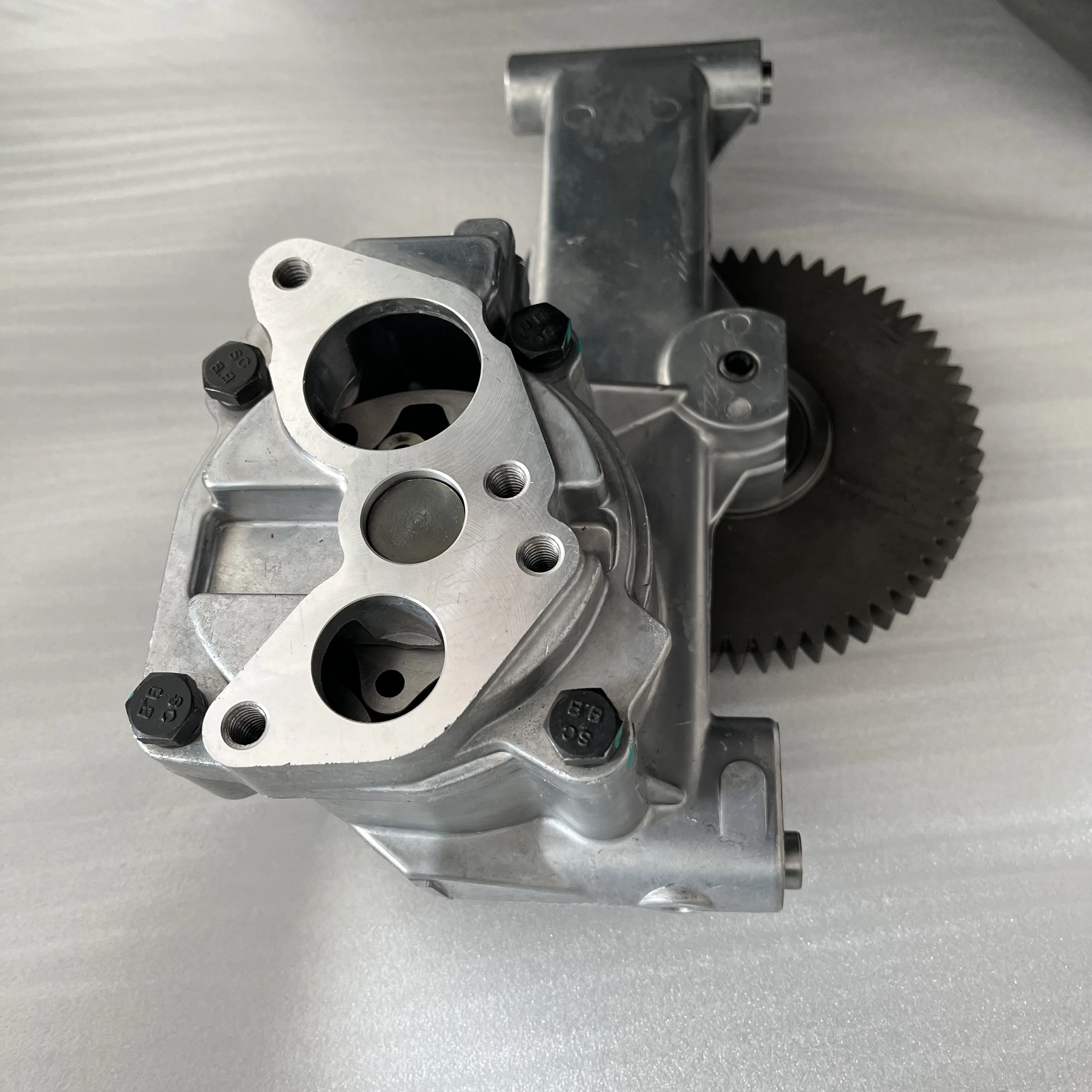 Excavator 798 mining truck C32 engine parts: fuel injector 443-9454, fuel pump 505-1183, fuel pump 619-1782, water pump 562-0161