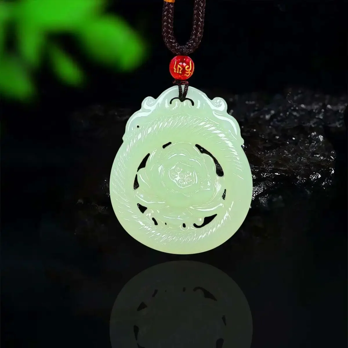 

Jade Lotus Pendant Necklace Charm Fashion Jewelry Gift Light Green Accessories Natural Charms Stone Vintage Amulet Man Real