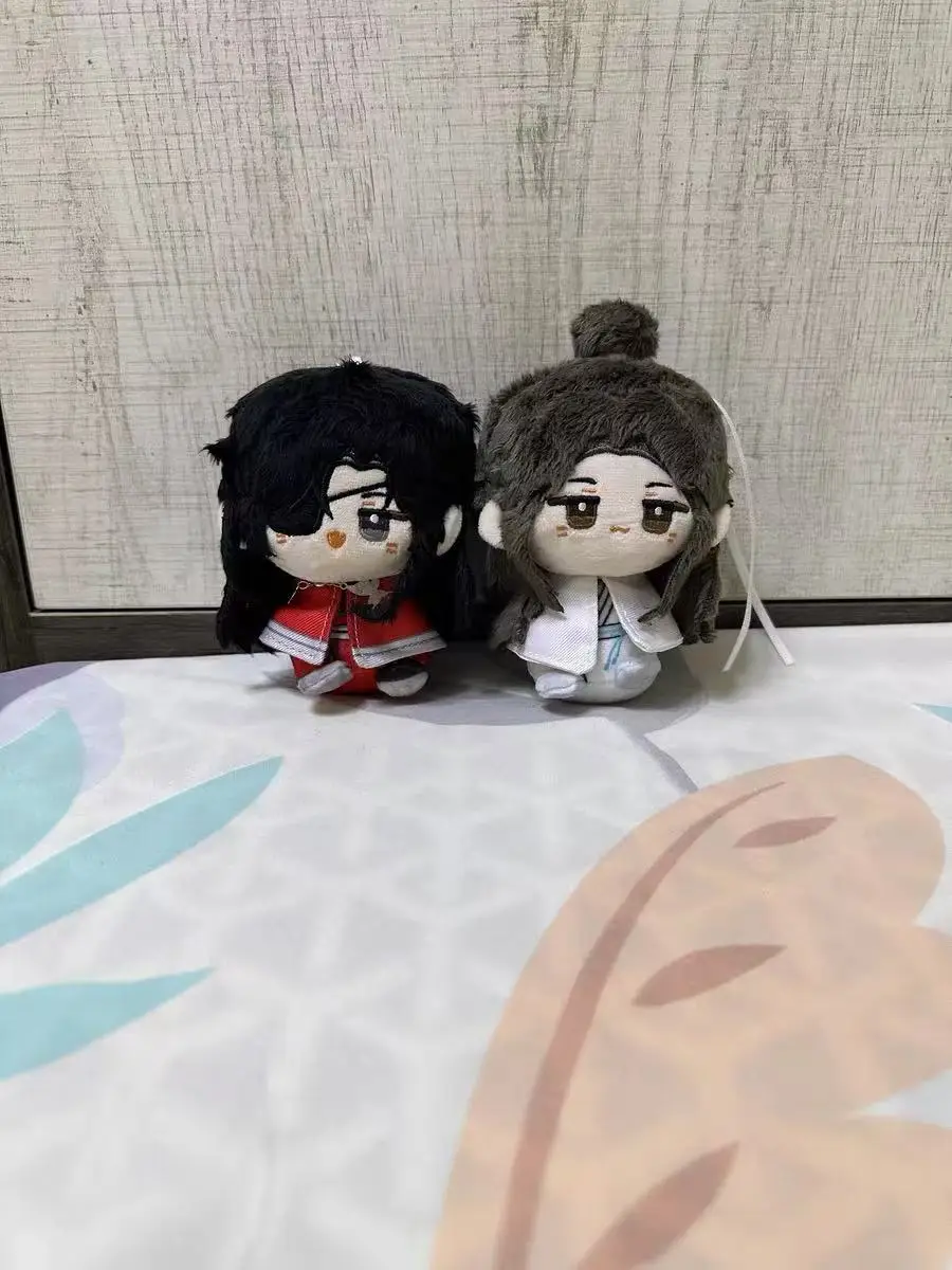 

Плюшевые игрушки-брелоки Хуа Чэн и Ся Лянь (10 см) из «Благословения небесных чиновников» (Тянь Гуань Ци Фу), подарок на Рождество