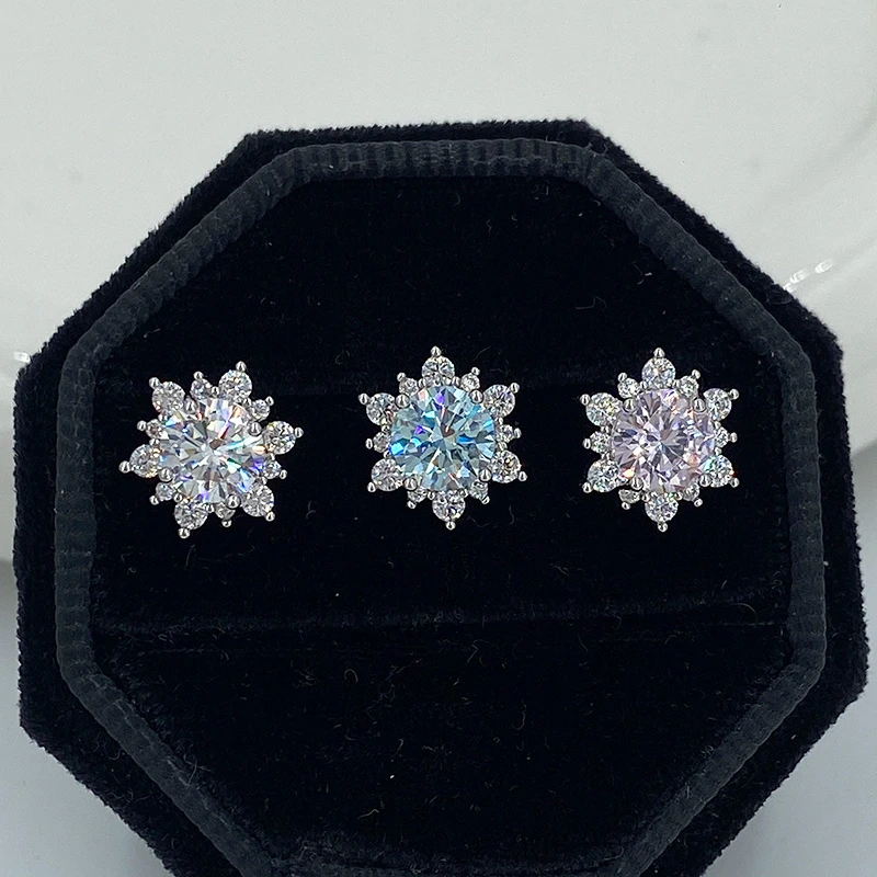 1PCS Snowflake Zircon Stainless Steel Ear Bone Nail Shiny Full of Rhinestone Screws Earrings Cochlea Piercing Body Jewelry