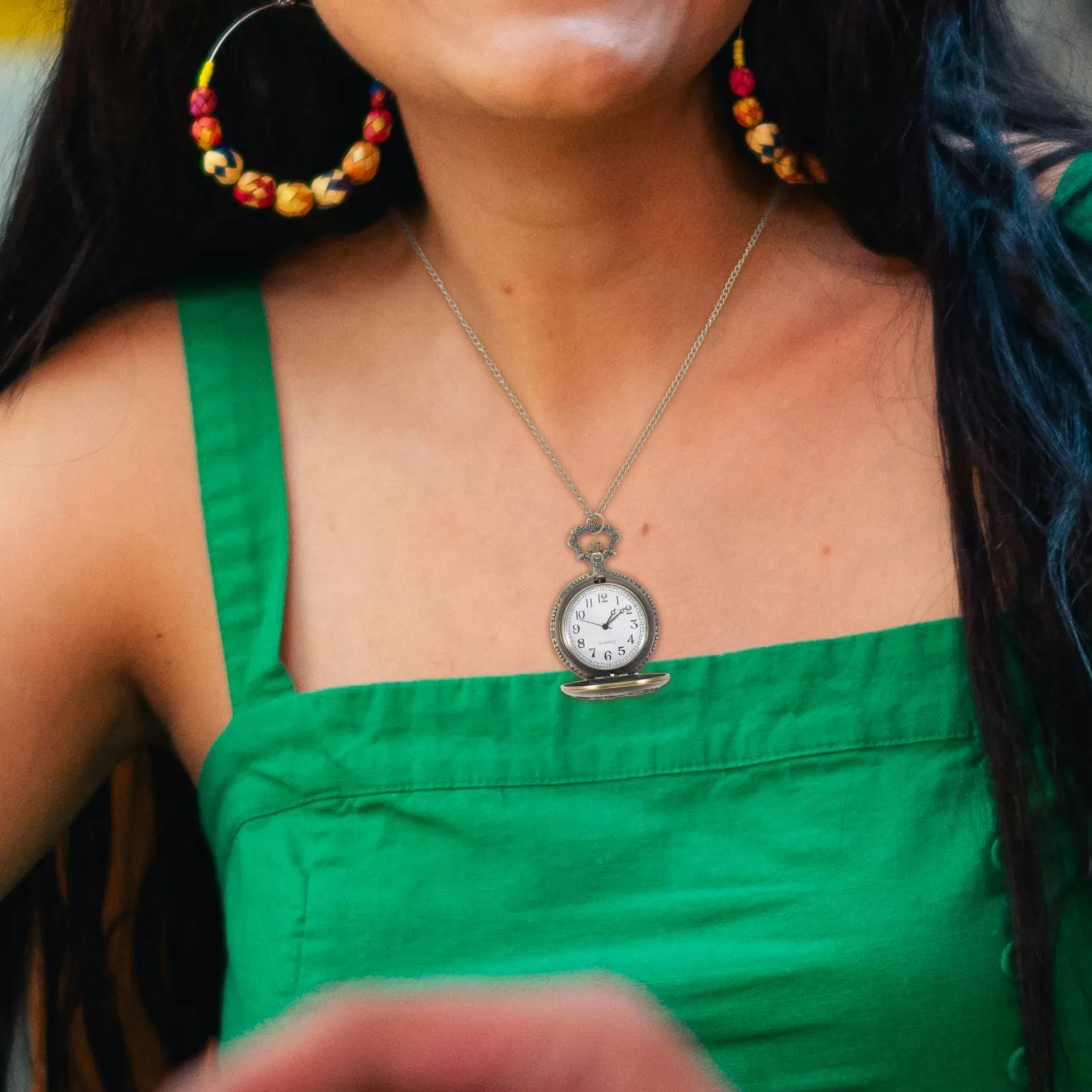 colar-de-relogio-de-bolso-vintage-em-bronze-para-mulheres-e-homens-pingente-de-relogio-com-movimento-de-quartzo-e-corrente-destacavel-com-mostrador-de-numeros-Arabes