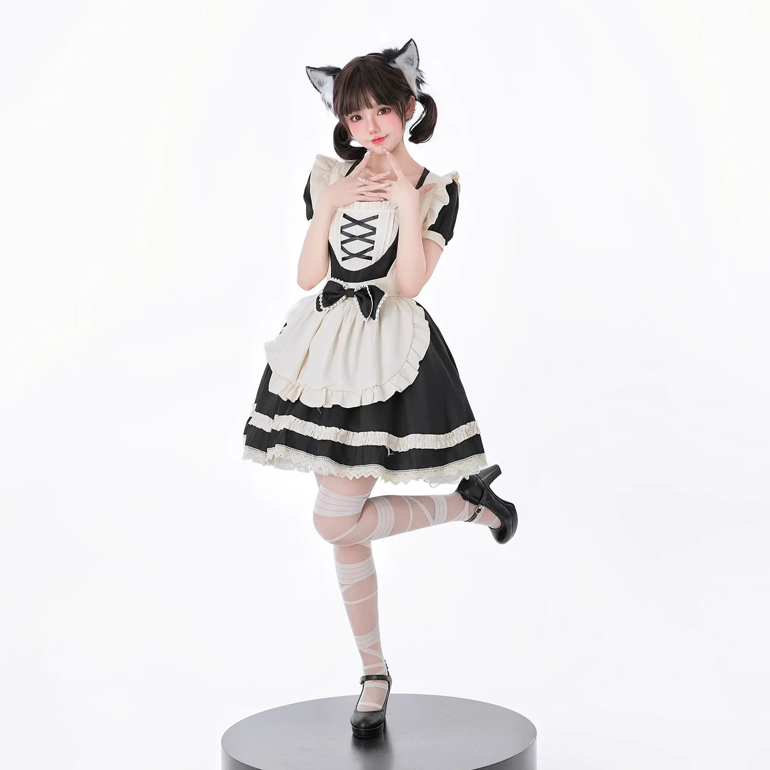 Japanese Soft Girl Sweet Op Short Maid Dress Two-dimensional Maid Cute Lolita Black and White Cosplay Costume Loli Lolita