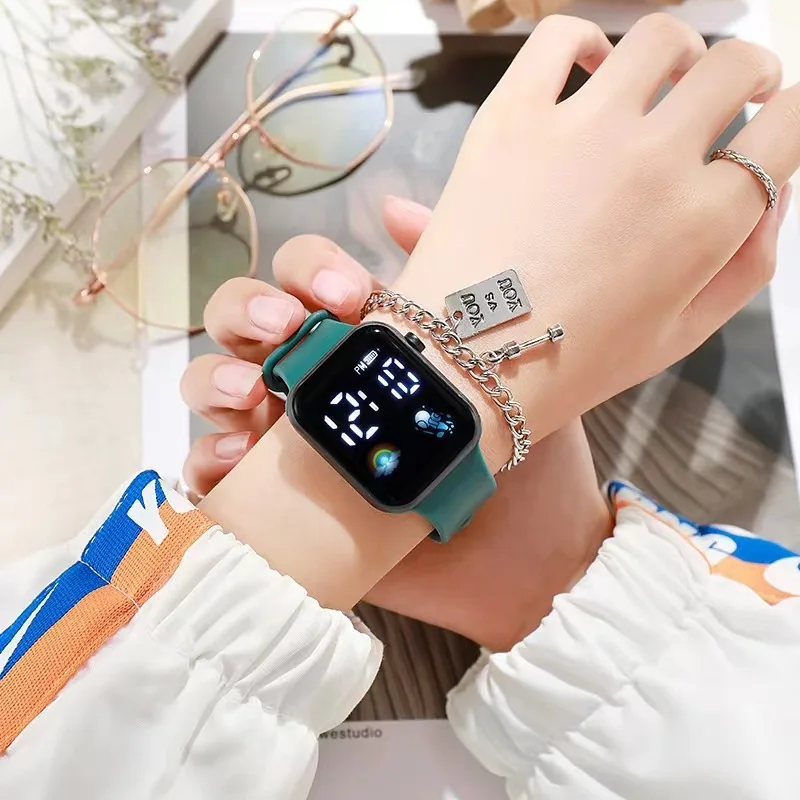 Relojes deportivos de moda para niños, reloj electrónico LED para niños, Relojes de pulsera ligeros impermeables para adolescentes y niñas, Relojes