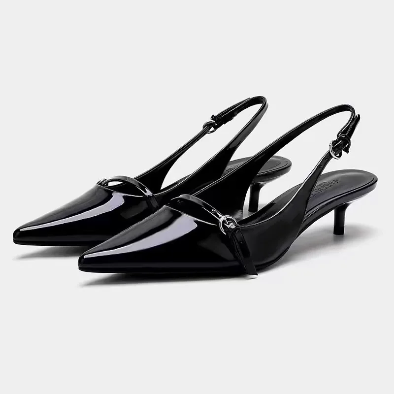 

2026 New Spring Summer Women's Pointed Toe Kitten Heel Sandals French Stylish Niche Closed Toe Mid Heel Elegant Shoes
