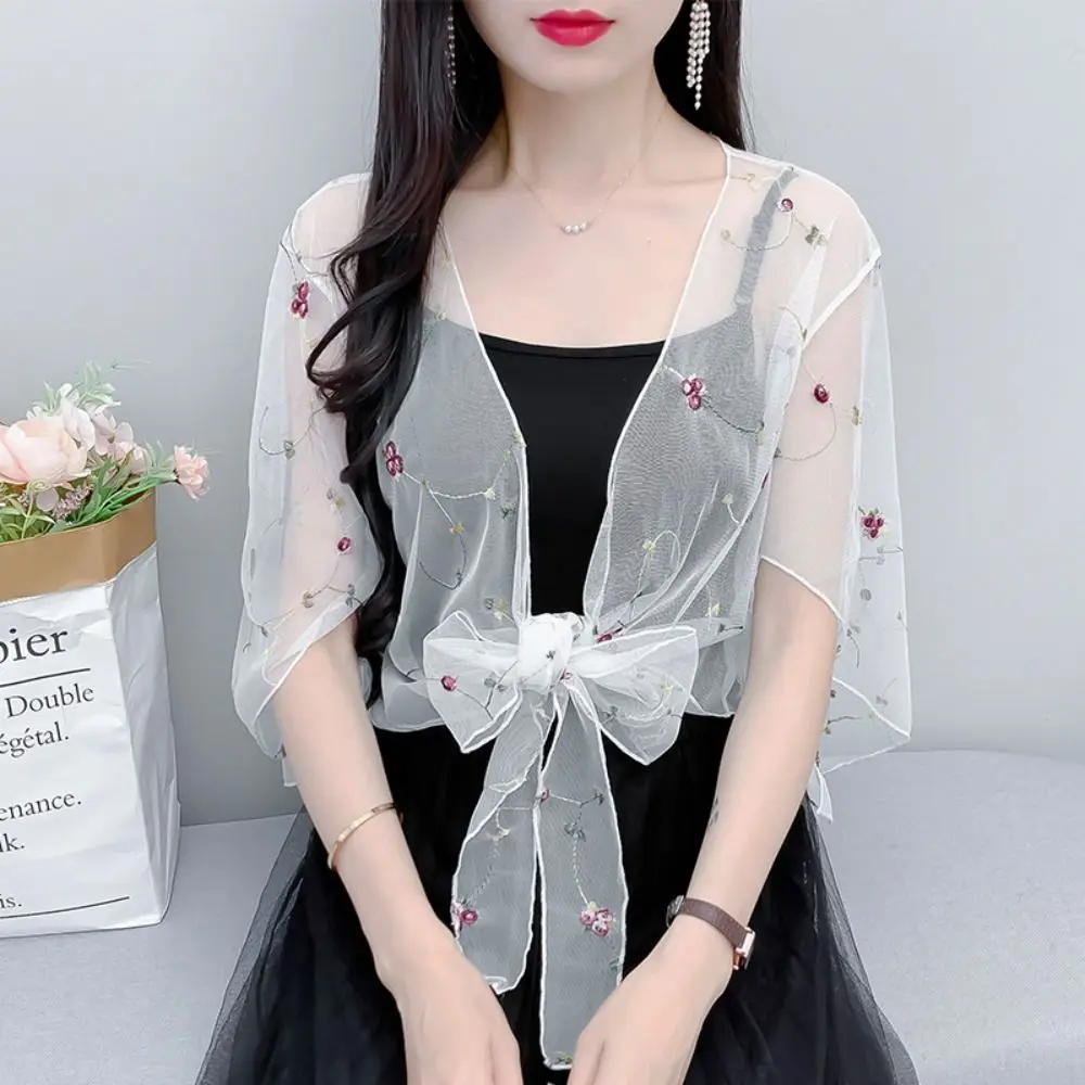 

Embroidery Chiffon Small Shawl Jacket Flower Transparent Chiffon Cardigan Shirt Loose Blouse Sunscreen Clothing