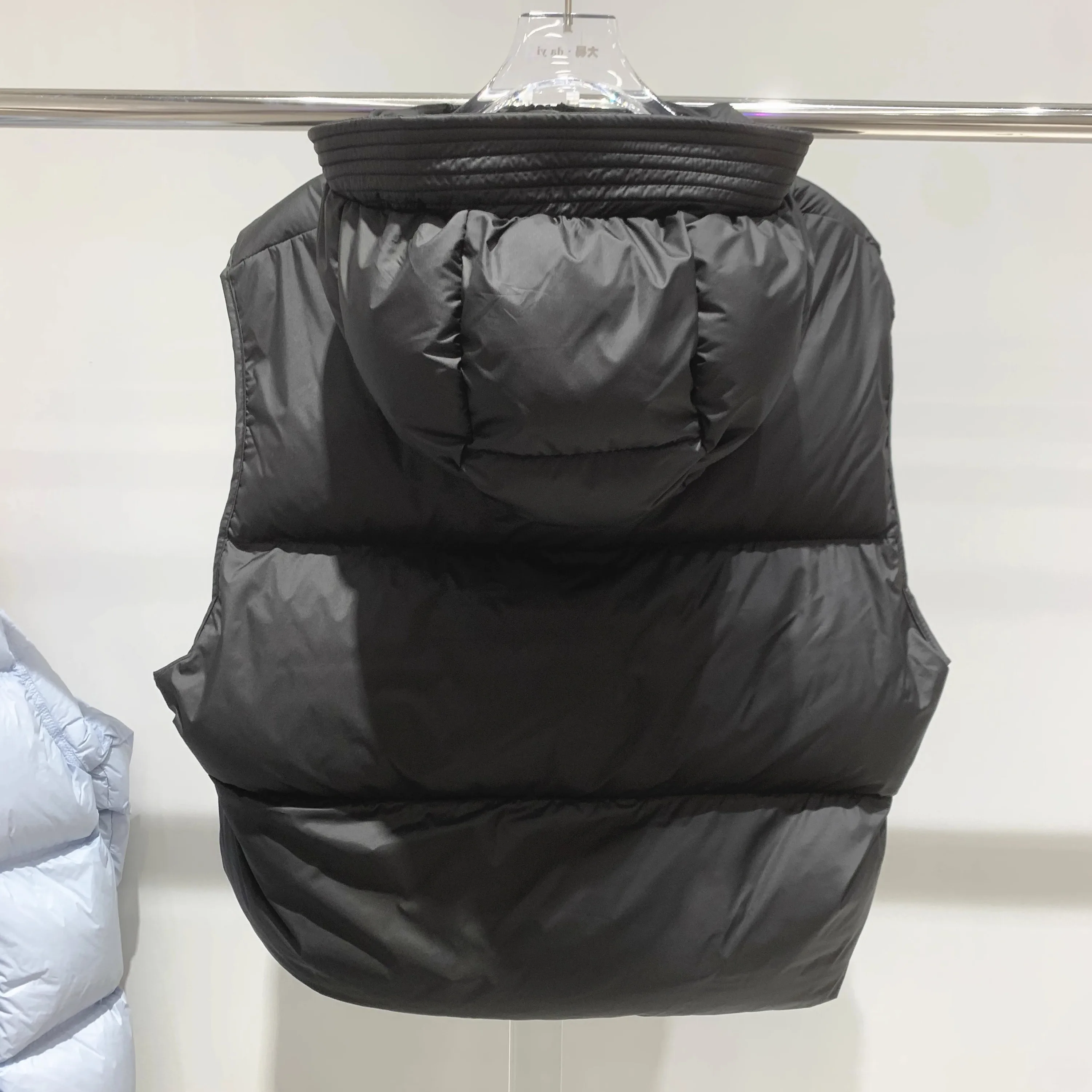 Grosso quente feminino para baixo colete cor sólida sem mangas inverno casaco com capuz nova moda colete curto outerwear