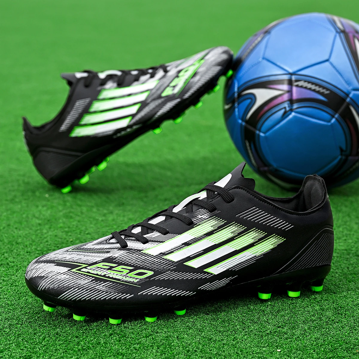 

New breathable football shoes FG/AG long nail all season universal sports shoes anti slip outdoor indoor sports ball