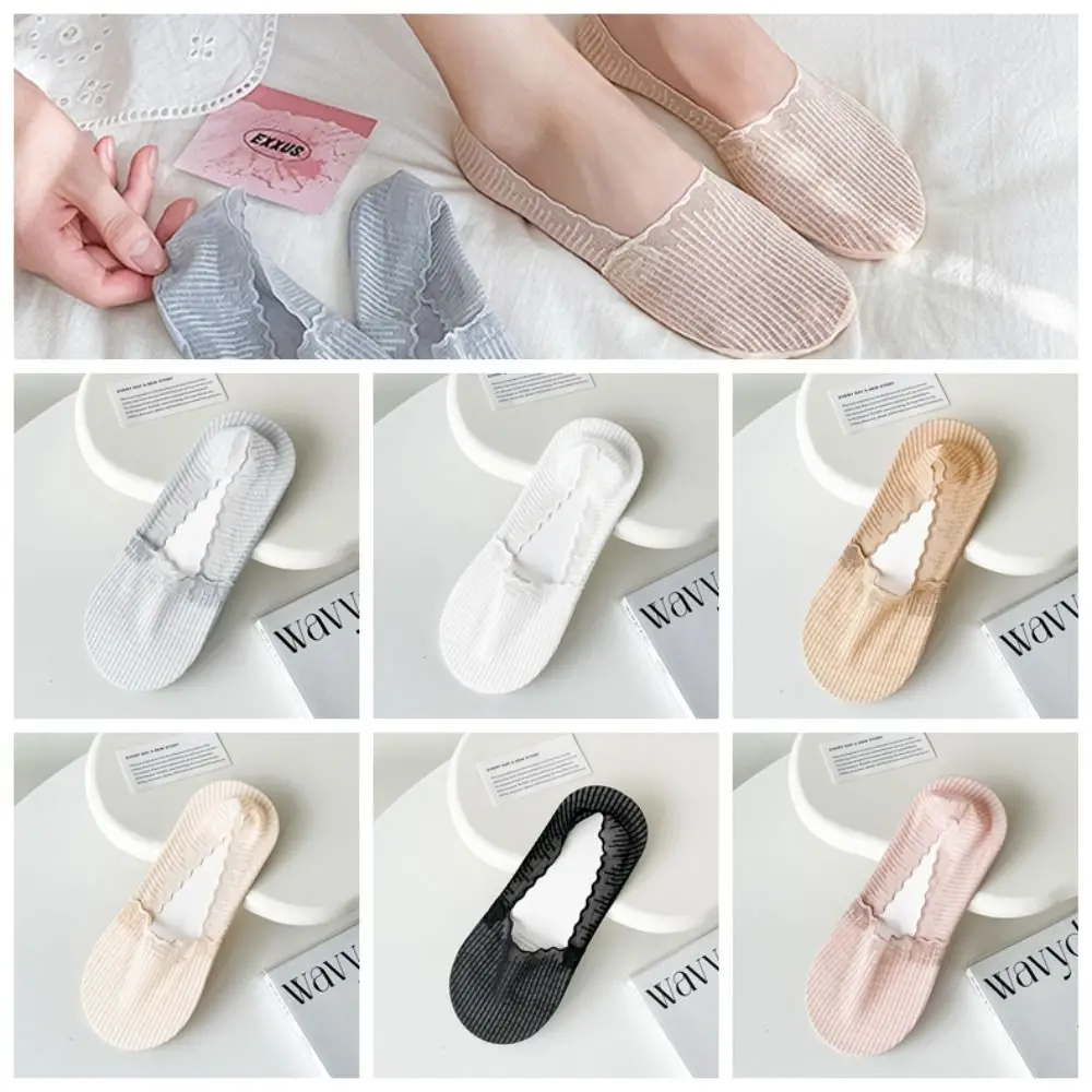 Funny Silicone Boat Socks Women Solid Color Low Cut Invisible Socks No Show Lace Cotton Slipper Socks Girl