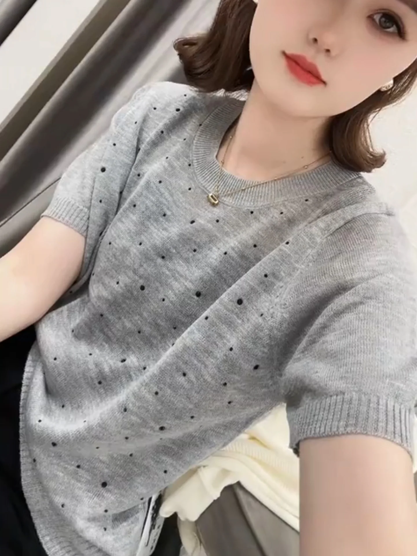 

Дизайнерский трикотаж Sensation Color Blo, круглый свободный топ, универсальный свободный топ, летнее новое поступление, женское модное солнце...