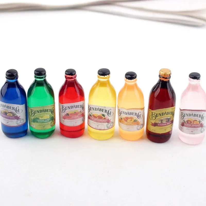 10 peças de garrafas de suco/soda/bebida em miniatura de 12*30mm, escala 1/6, para casa de bonecas, brinquedo de cozinha para bonecas BJD, para brincadeiras de faz de conta.
