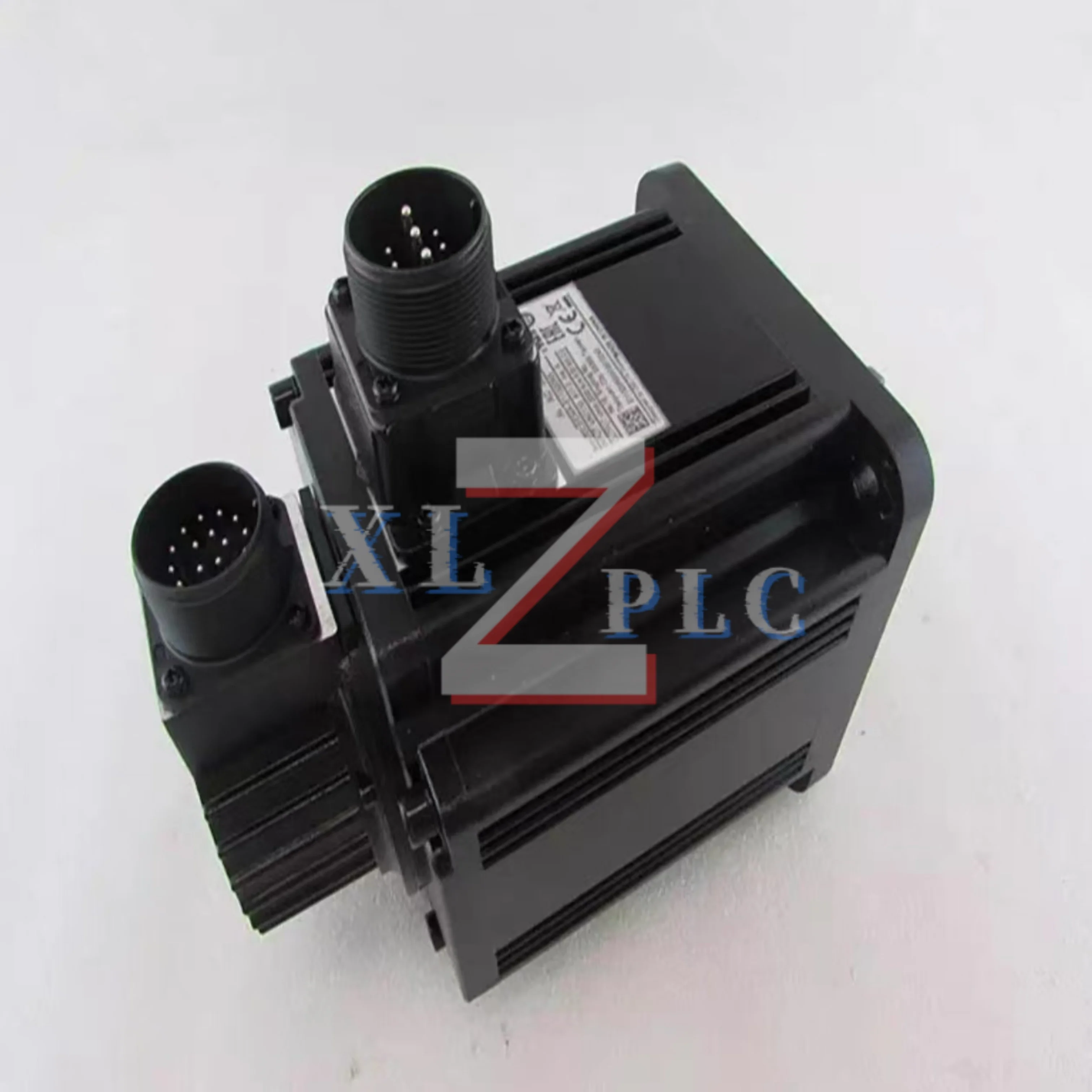 ECMA-E11310RS ECMA-E11315SS Servo motor ECMA-E21315RS ECMA-E21315SS novo na caixa