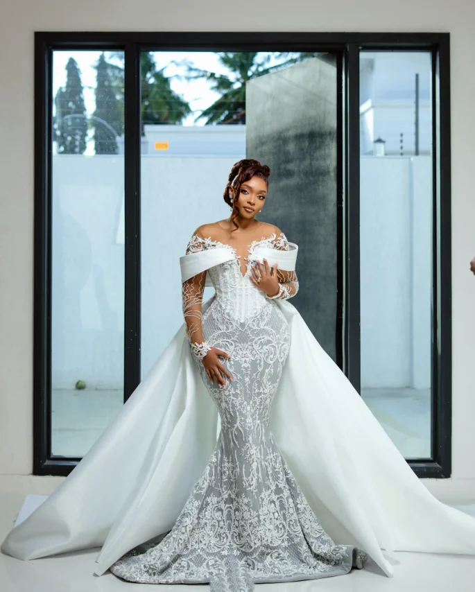 White Silver Mermaid African Bride Wedding Dresses with Detachable Train Two Pieces Long Sleeve Bridal Garment Customized