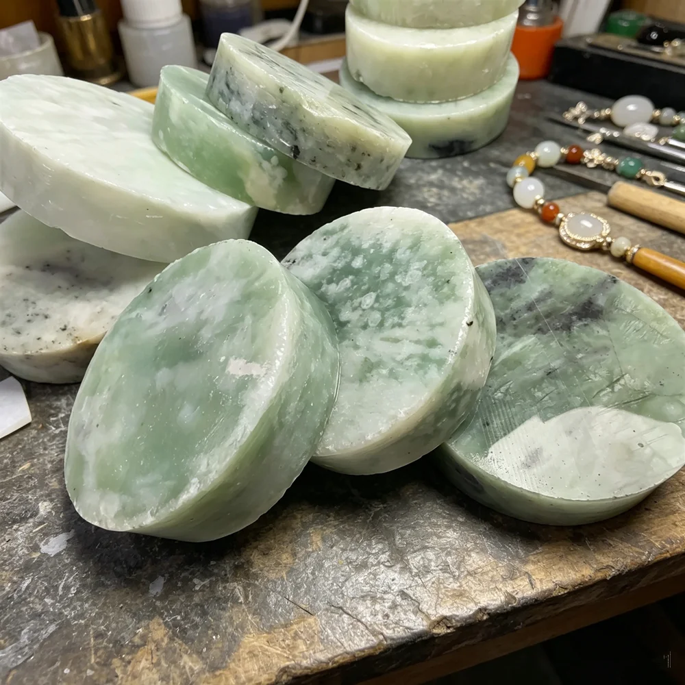 Natural Xiuyan Jade Serpentine Stone Bracelet Core Carving Material for Jewelry Making Jade Slice Home Decoration Stone Coasters