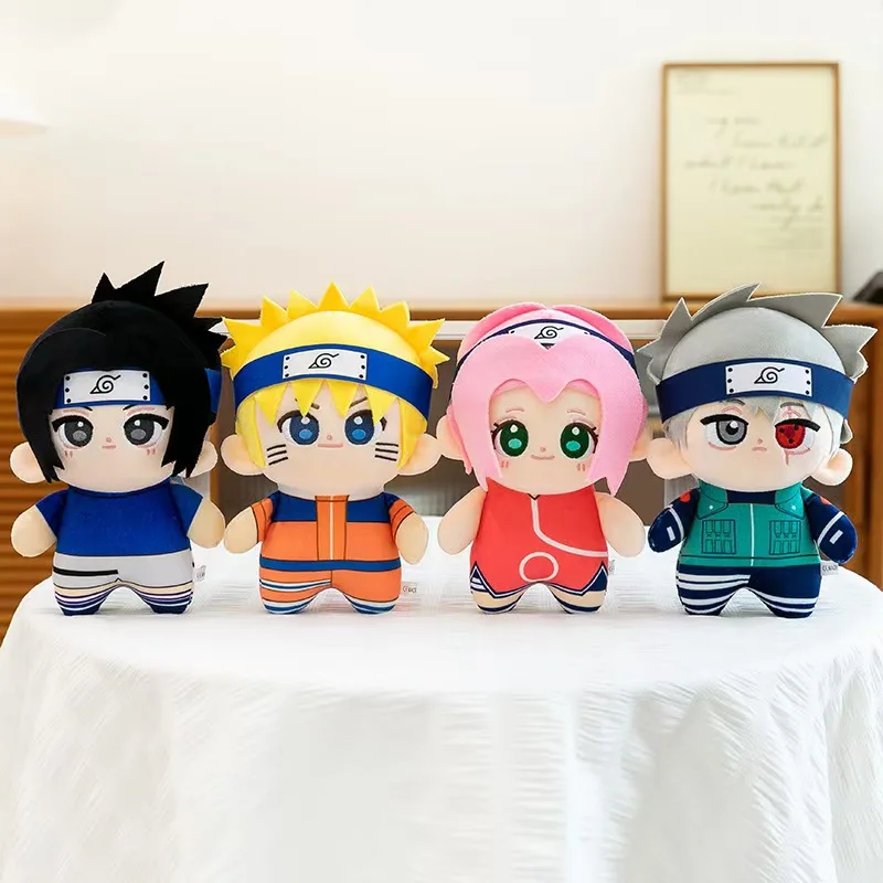 Naruto Anime giocattoli di peluche carino Sasuke Sakura Plushie Kawaii Kakashi roba morbida arredamento della camera delle bambole per il regalo di compleanno