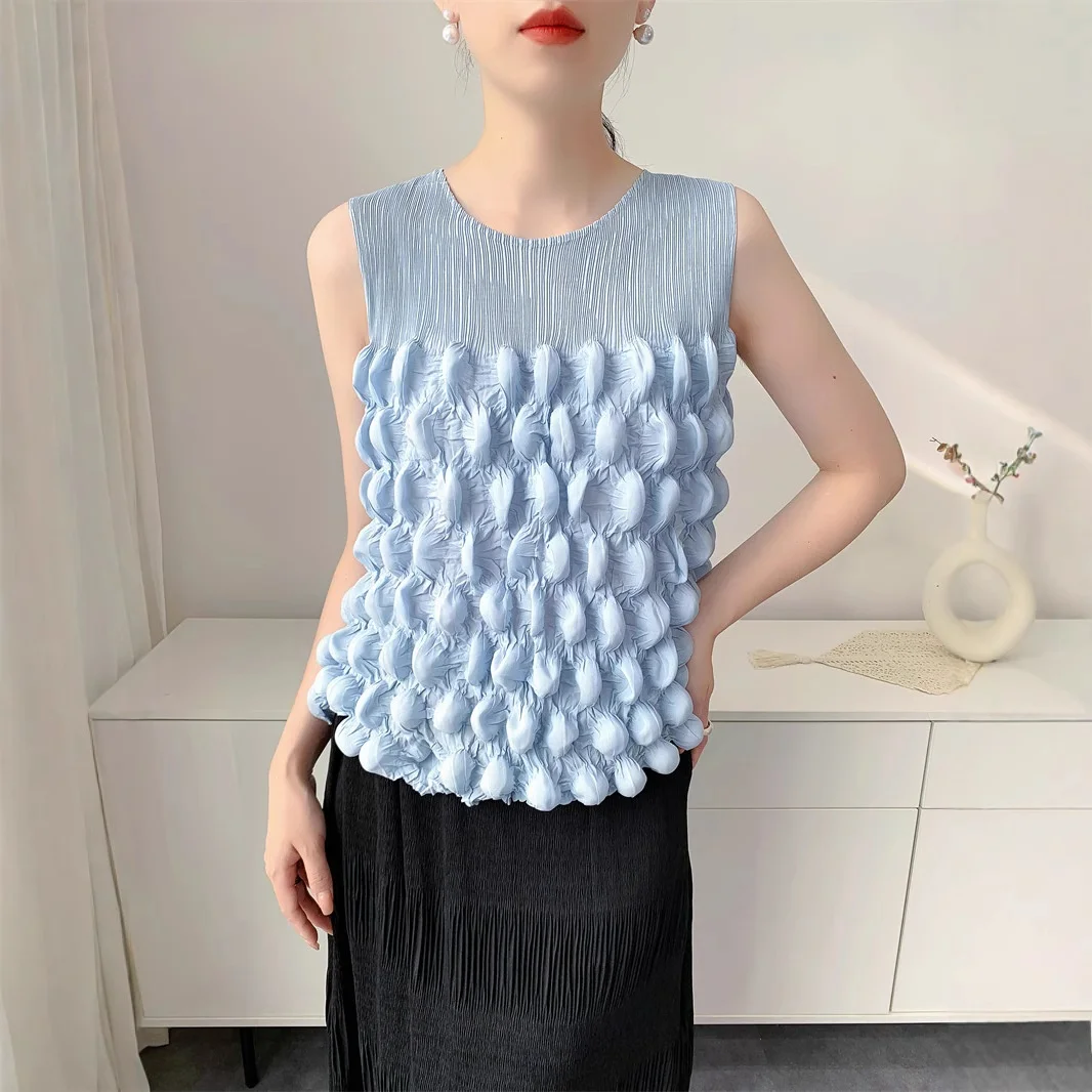Handmade Summer 2025 New Arrival Casual Sle Bubble Pleated T-irt round Ne Svel Versatile Vest Top for Women
