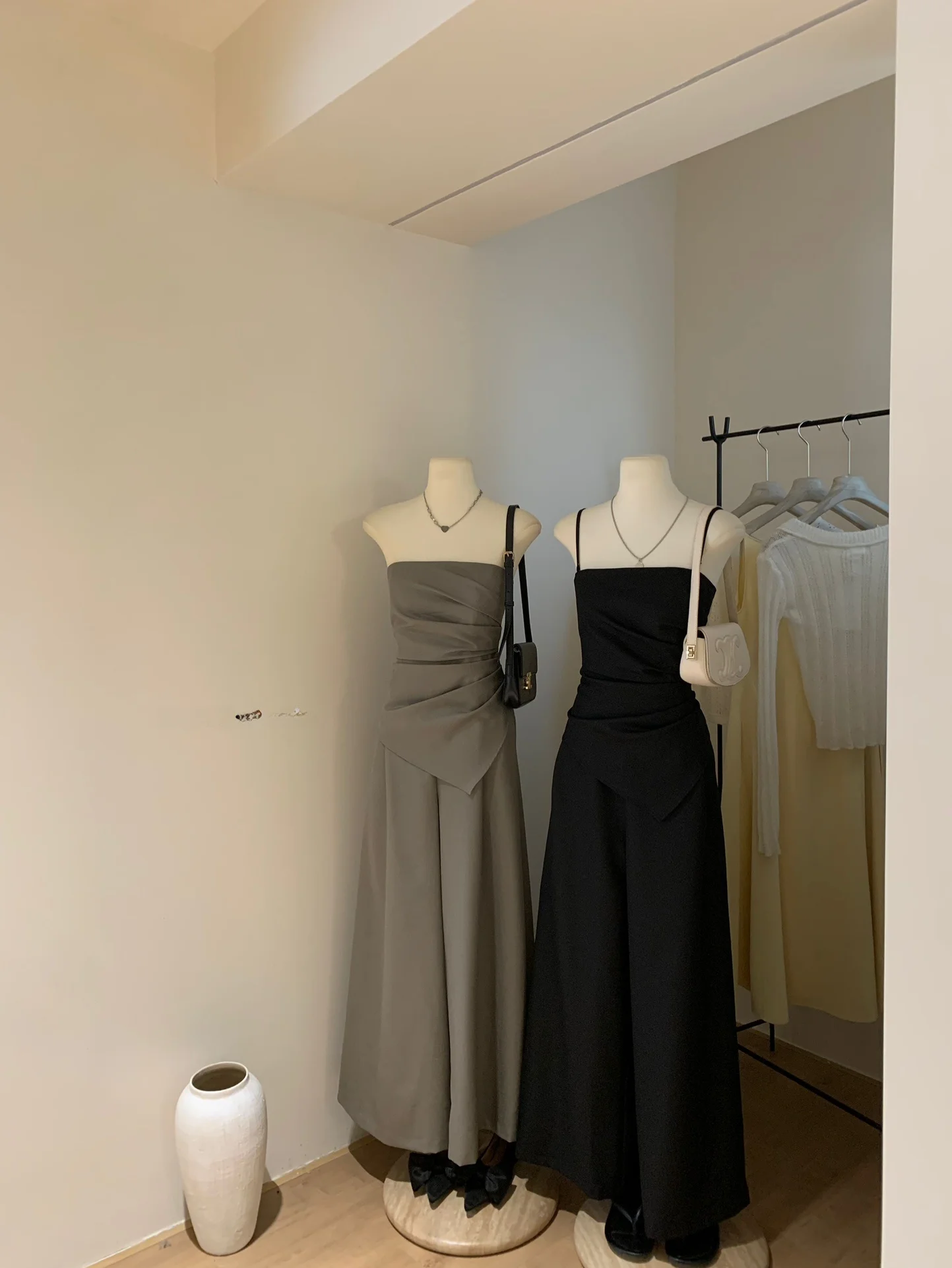 

Lin Summer High Waist Tuxedo One-Piece Pantsuit Chic Folded Design Slimming Wide Leg Jumpsuit Women's Fashion Set Summer 2025