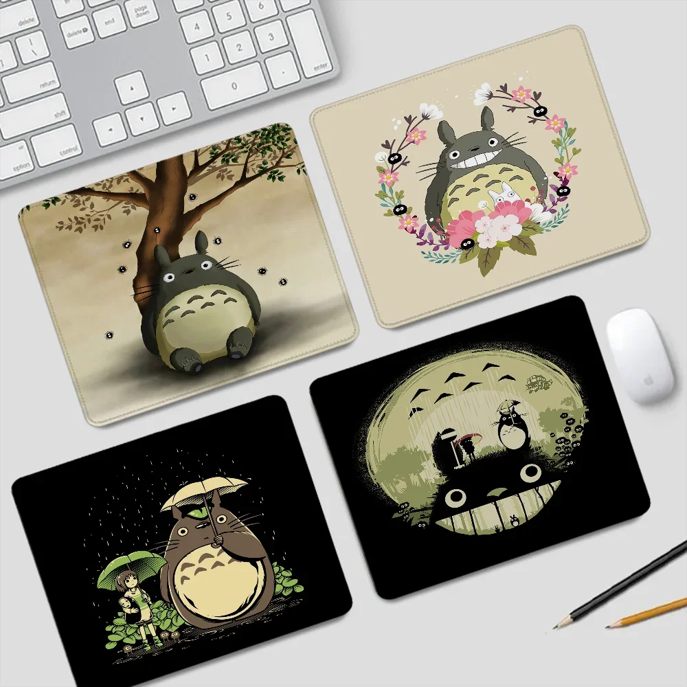 Small Cute T-Totoroes Computer Mouse Pad Gaming Accessories Mousepad Anime Desk Mat Office Rug Offices Gamer Mats Gadgets Mause