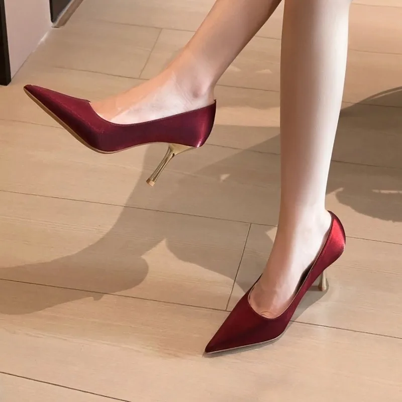 

Simple Stiletto Women's Shoes Spring and Autumn Pointed Toe Temperament Soft Leather Commuter Single Shoes