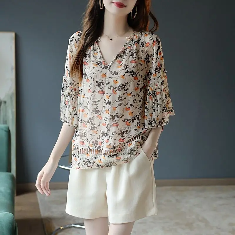 Elegant V-Neck Printed Floral Batwing Sleeve Chiffon Blouse Women\'s Clothing 2024 Summer New Casual Tops Commute Shirt