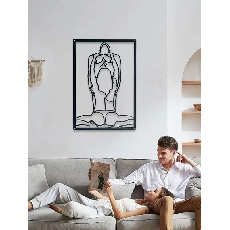 Metal wire drawing A man and a woman create motion line art for their family, perfect gifts, wall decorations and presents 1pc