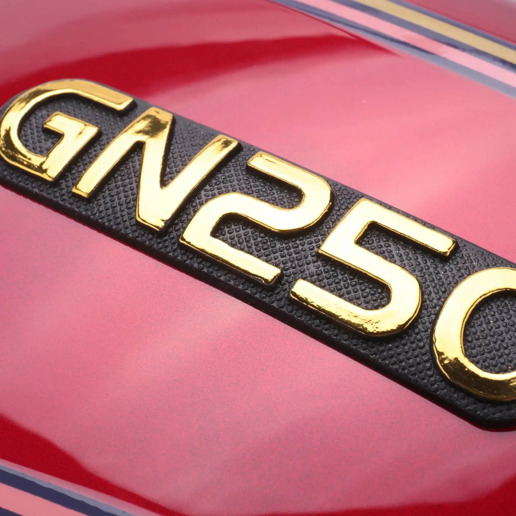 1 par de paneles de cubiertas laterales de marco derecho e izquierdo para piezas de motocicleta Suzuki Gn 250 Gn250 Gn250