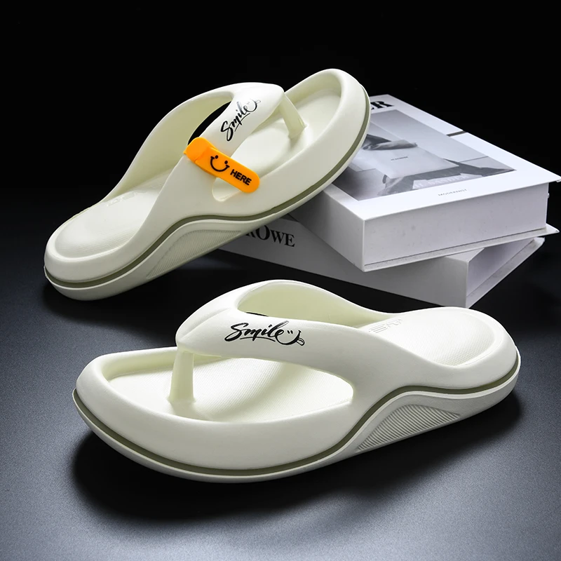 New Man Women Slippers Flip Flops Indoor Outdoor Beach Sandals Super Soft Bottom Slides Non-slip Thick Soled Men Slippers