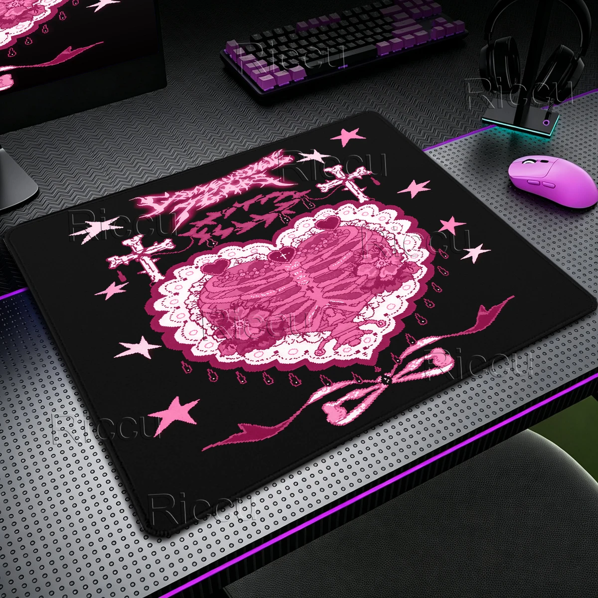 Love Pattern Flower Skull Desk Mat Punk Art Small Mouse Pad Gaming Keyboard Rubber Base Carpet Office PC Accessories XS Deskpad