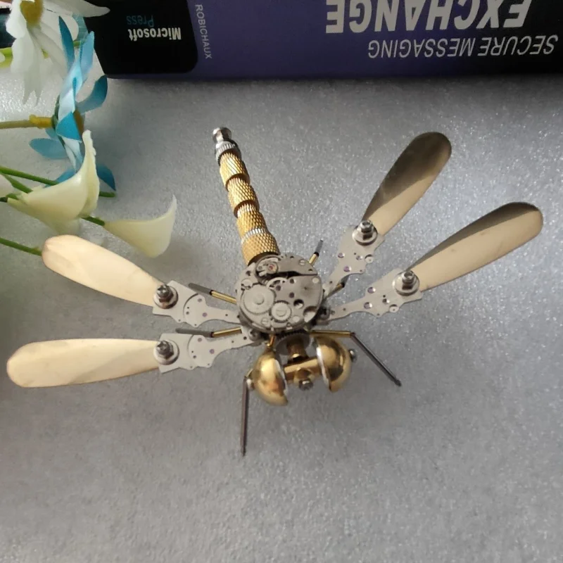 Mechanical insect fighting dragonfly  metal model  Handmade crafts   Creative ornaments   Bookcase decoration