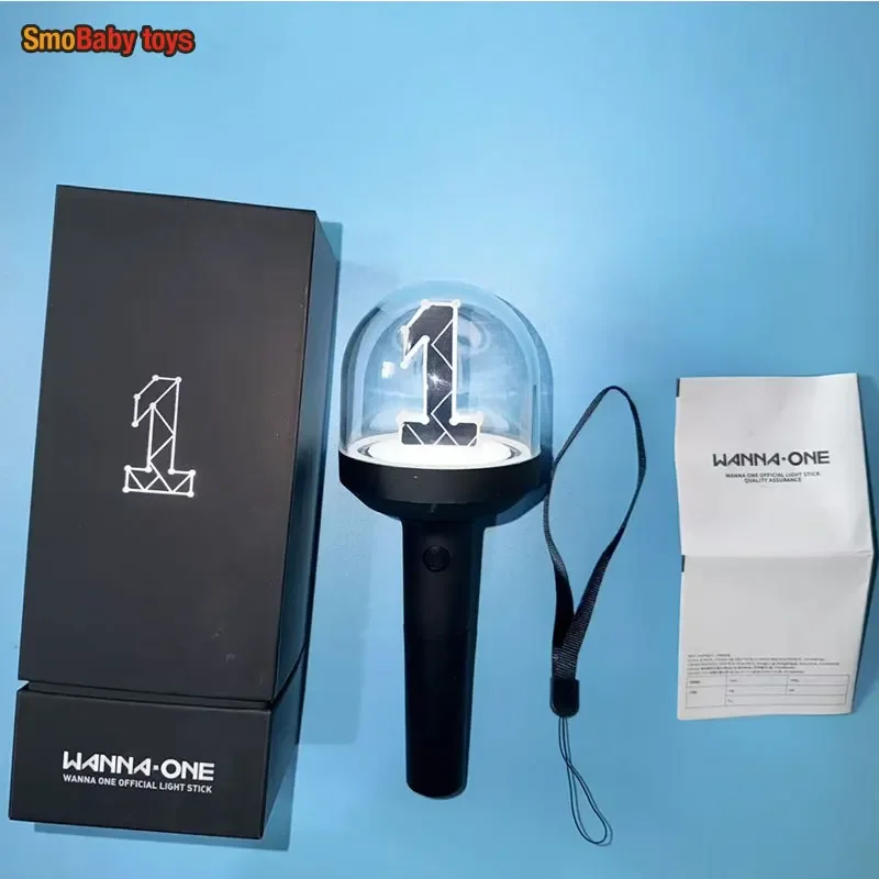2026 New Wanna One Lightstick Cute 101 Hand Lamp Kang Daniel Hwang Min-hyun Support Concert Flashlight Hand Lamp Fans Gifts