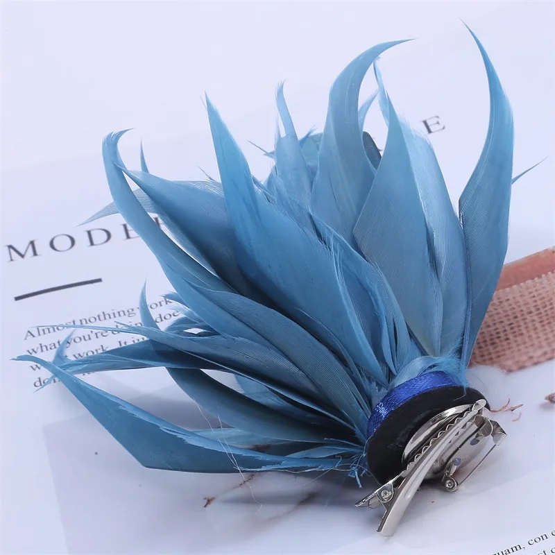 Spilla di piume di moda Clip di sciarpa di piume di struzzo per le donne spille spille da bavero accessorio per abiti accessori da donna Boutonniere